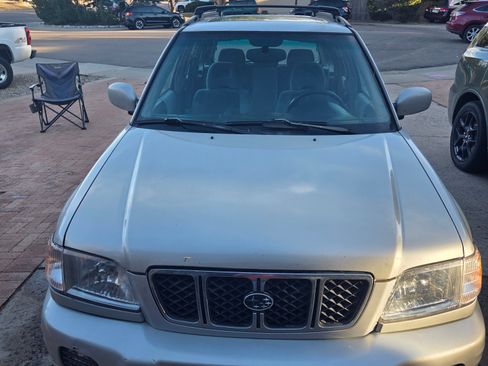 Used 2001 Subaru Forester S image 11