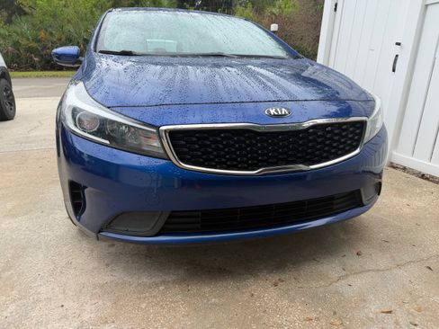 Used 2017 Kia Forte LX w/ LX Popular Package FWD image 1