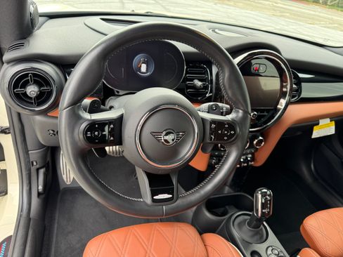 Used 2022 MINI Cooper John Cooper Works w/ Driver Assistance Package FWD image 15