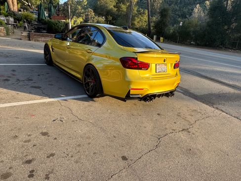 Used 2018 BMW M3 Sedan image 5