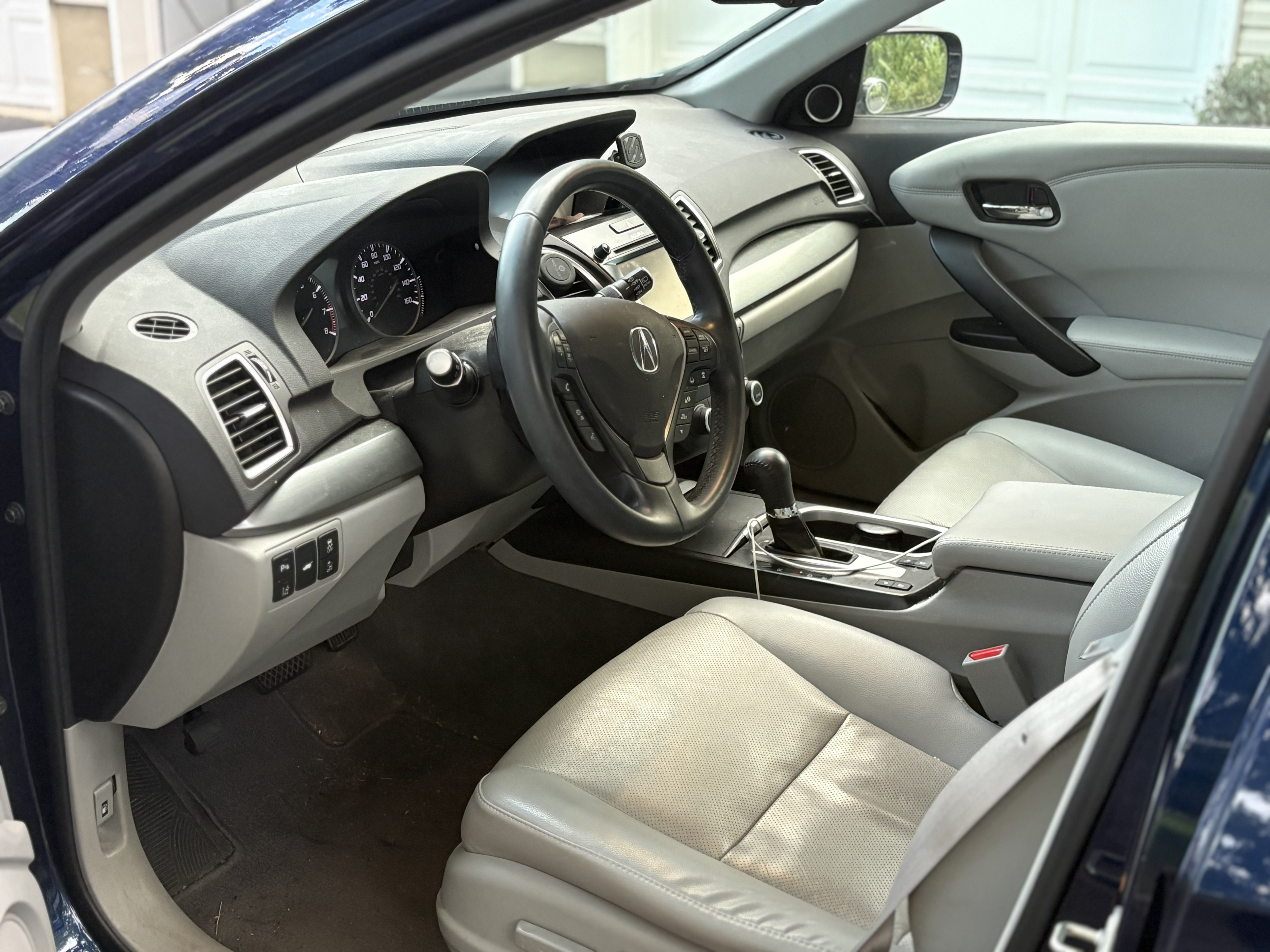 Used 2017 Acura RDX w/ Advance Package AWD/4WD image 9