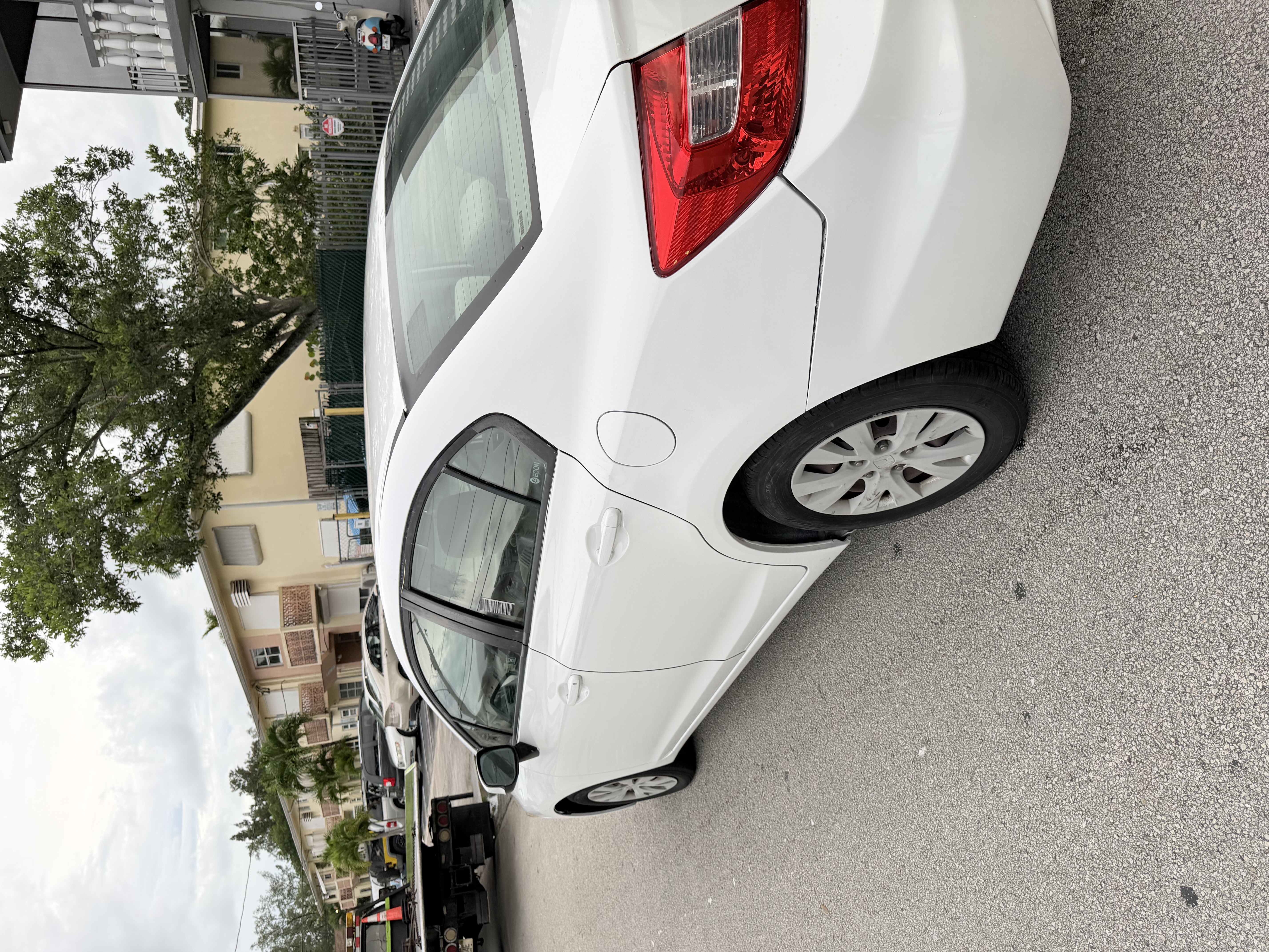 Used 2012 Honda Civic LX image 8