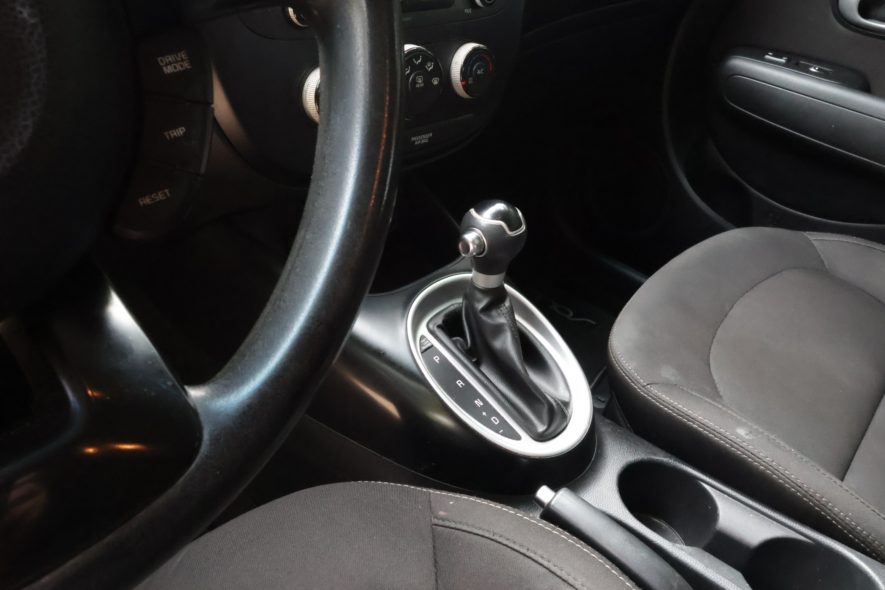 Used 2019 Kia Soul FWD image 16