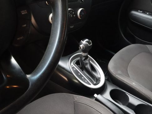 Used 2019 Kia Soul FWD image 16