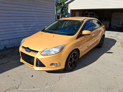 Used 2012 Ford Focus SE w/ SE Sport Pkg