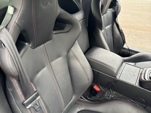 Used 2017 Jaguar F-TYPE R image 5