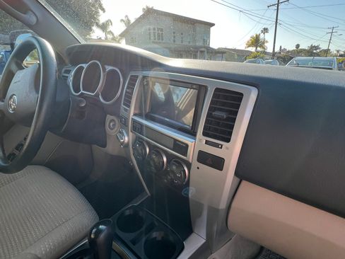 Used 2004 Toyota 4Runner Sport image 11