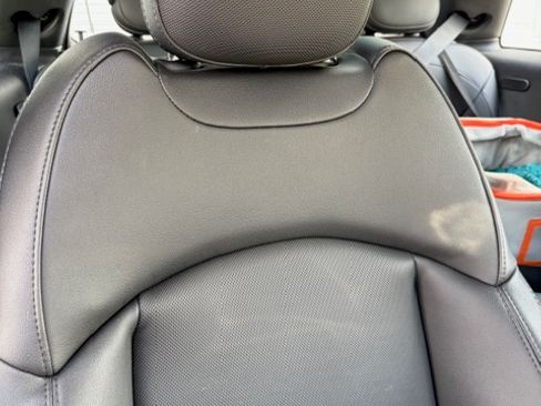 Used 2023 MINI Cooper SE image 18