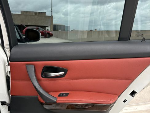 Used 2011 BMW 328i 328i Sedan 4D image 22