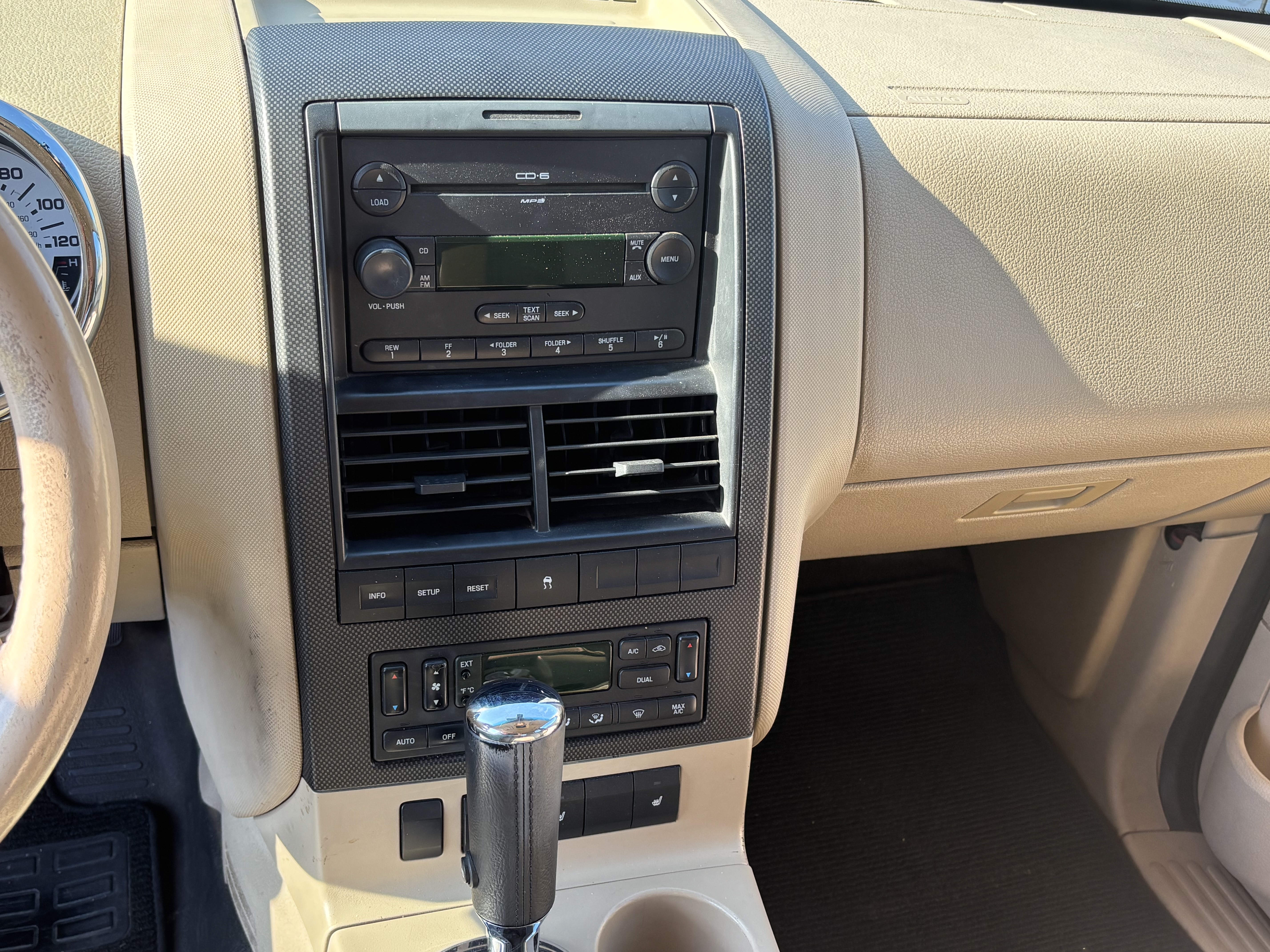 Used 2007 Ford Explorer Sport Trac Limited RWD image 13