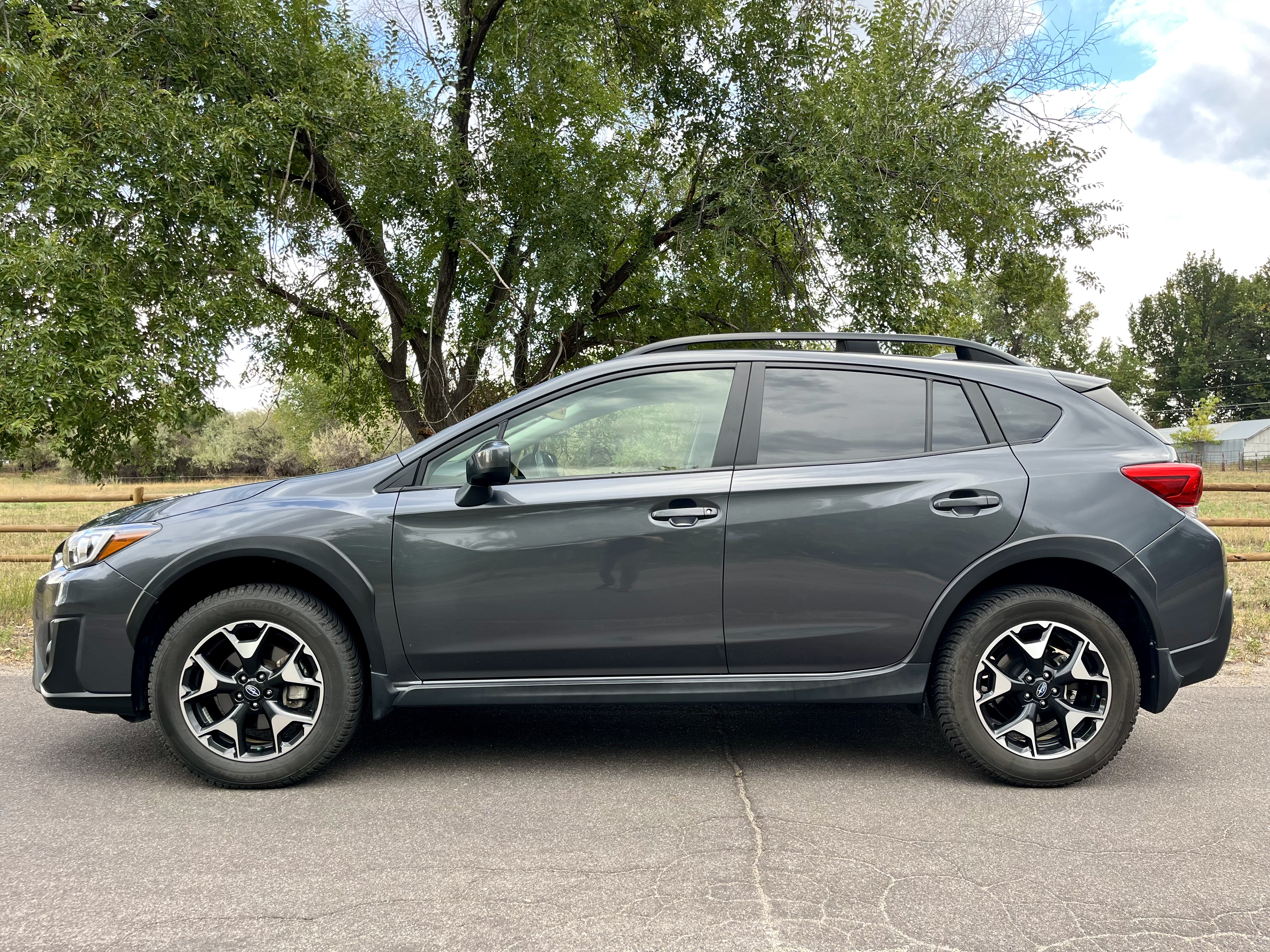 Used 2020 Subaru Crosstrek 2.0i Premium w/ Moonroof Package 1 AWD/4WD image 9