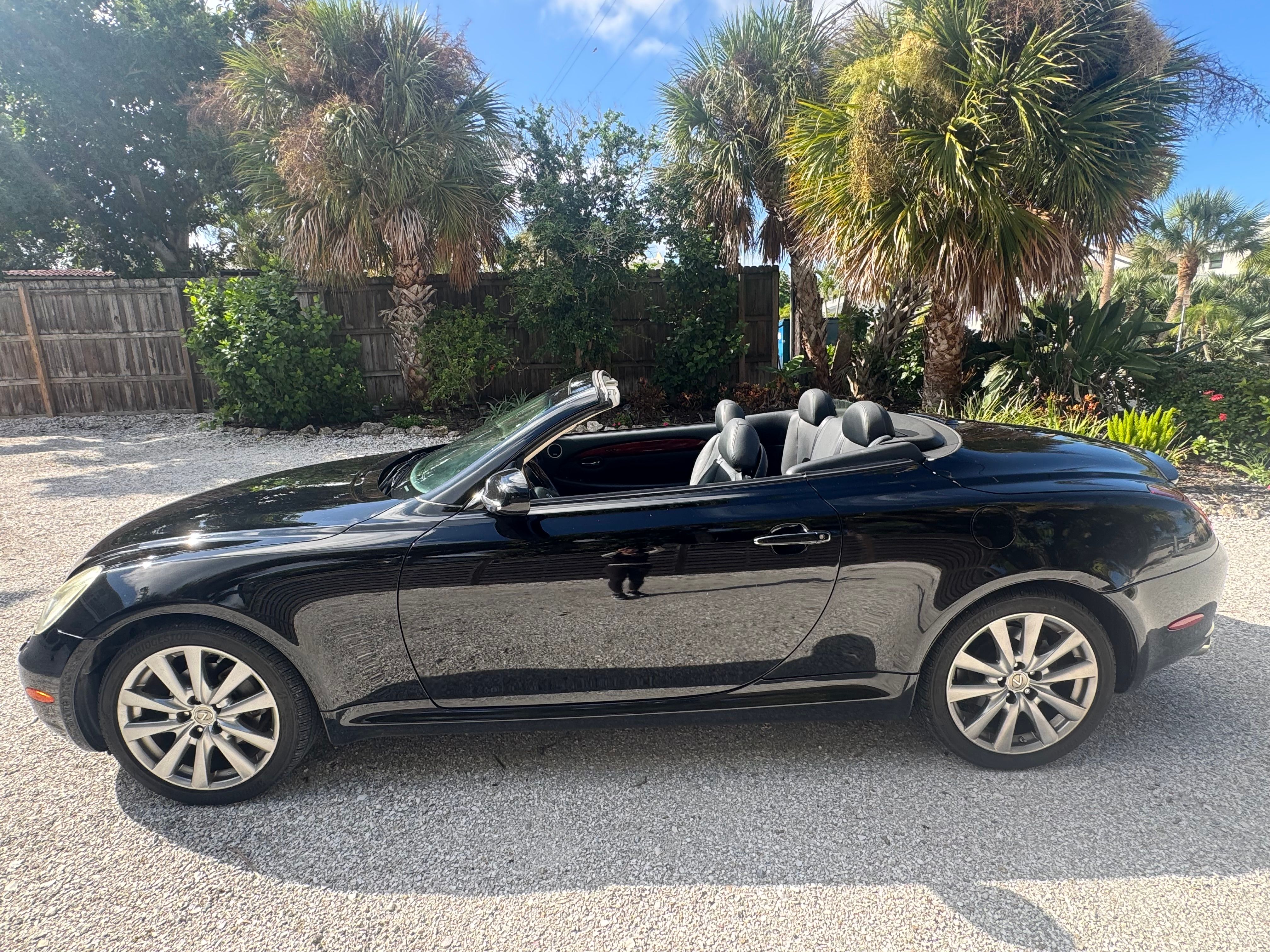 Used 2003 Lexus SC 430 Convertible RWD image 1