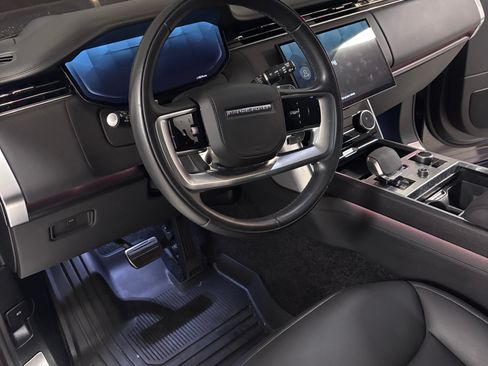 Used 2023 Land Rover Range Rover First Edition image 6