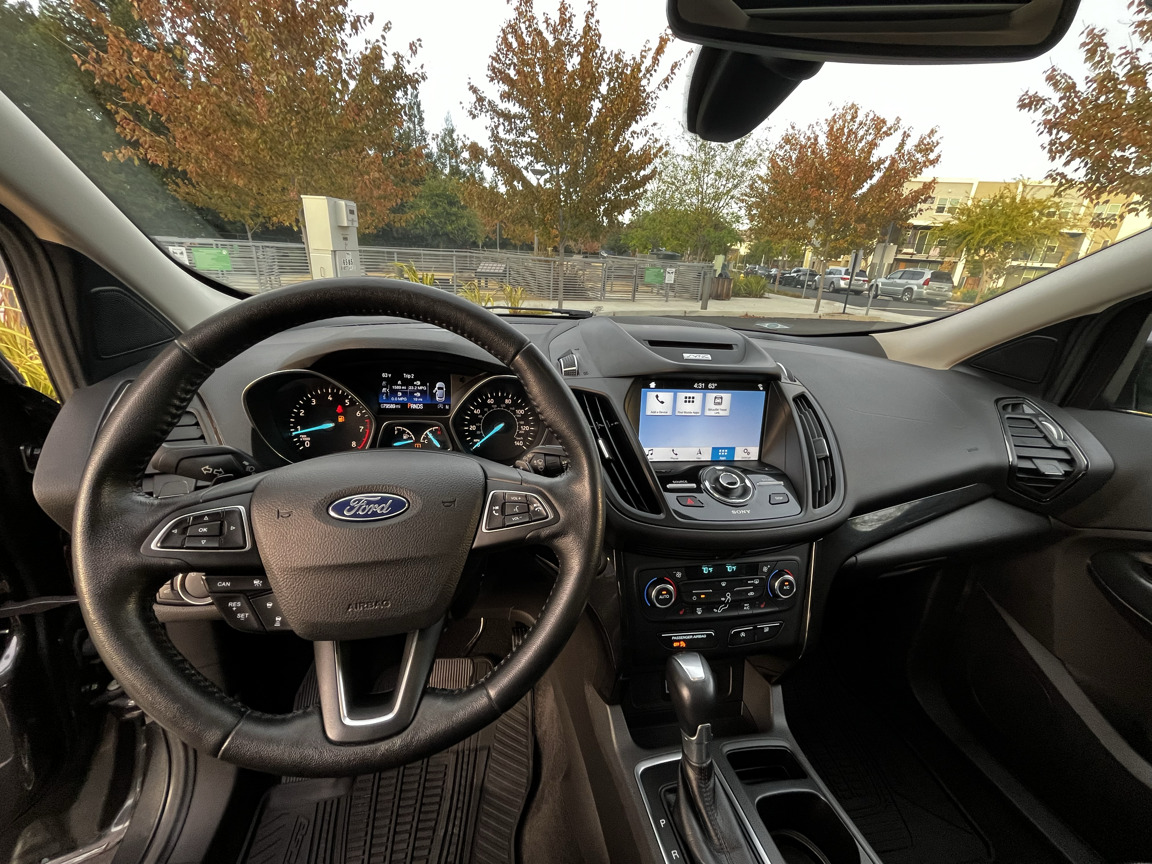 Used 2017 Ford Escape Titanium FWD image 26
