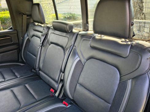 Used 2022 RAM 1500 Laramie image 17