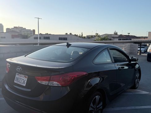 Used 2013 Hyundai Elantra SE image 5