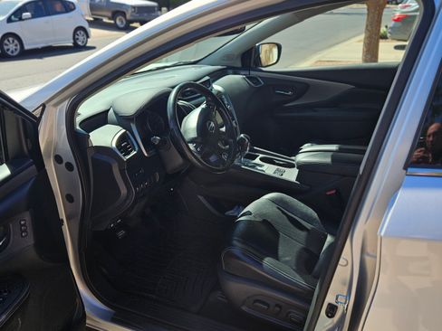 Used 2019 Nissan Murano SL w/ Cargo Package image 8