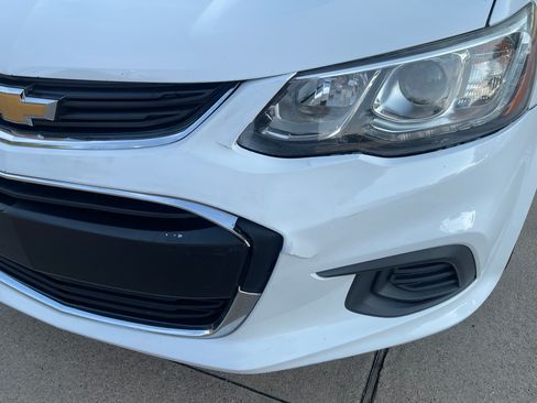 Used 2017 Chevrolet Sonic Premier image 23