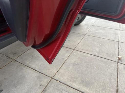 Used 2004 Jeep Grand Cherokee Laredo image 25