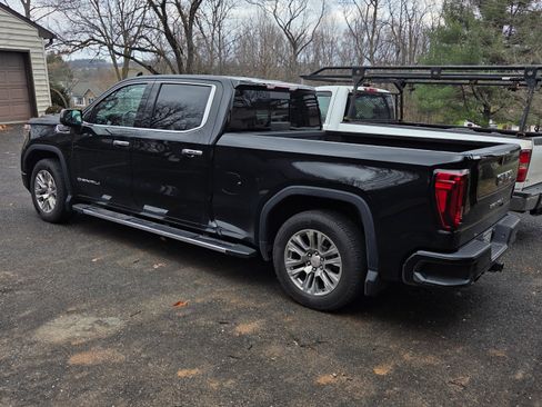 Used 2021 GMC Sierra 1500 Denali image 8