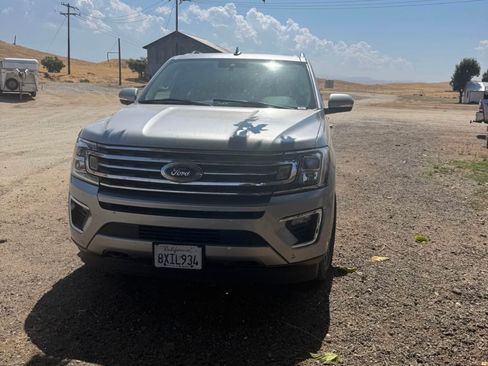 Used 2021 Ford Expedition Max Limited AWD/4WD image 4