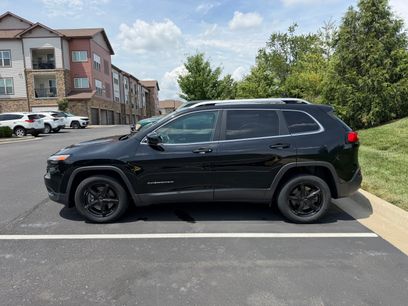 Used 2018 Jeep Cherokee Latitude Plus w/ Cold Weather Group