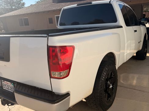 Used 2011 Nissan Titan S w/ Tow Pkg RWD image 8
