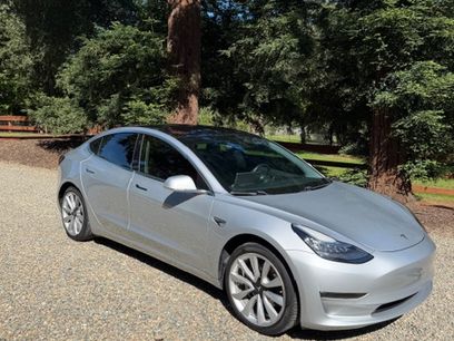 Used 2018 Tesla Model 3 Long Range