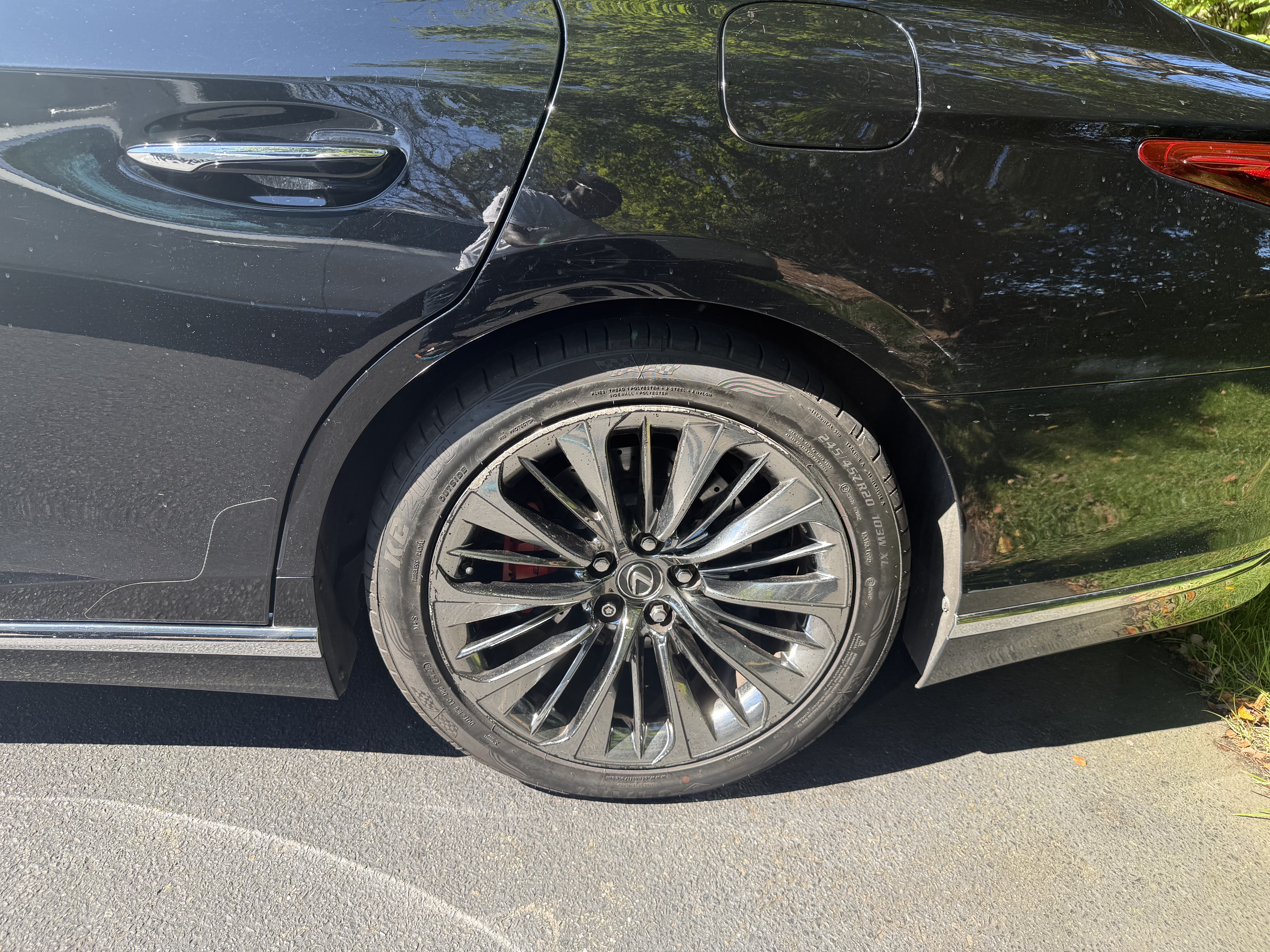 Used 2018 Lexus LS 500 AWD w/ Luxury Package image 6