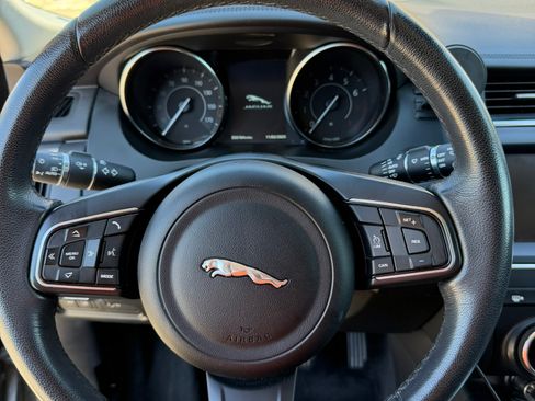 Used 2020 Jaguar E-PACE image 17