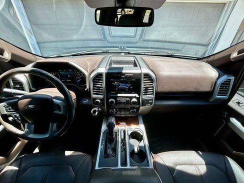 Used 2015 Ford F150 King Ranch w/ Equipment Group 601A Luxury AWD/4WD image 17