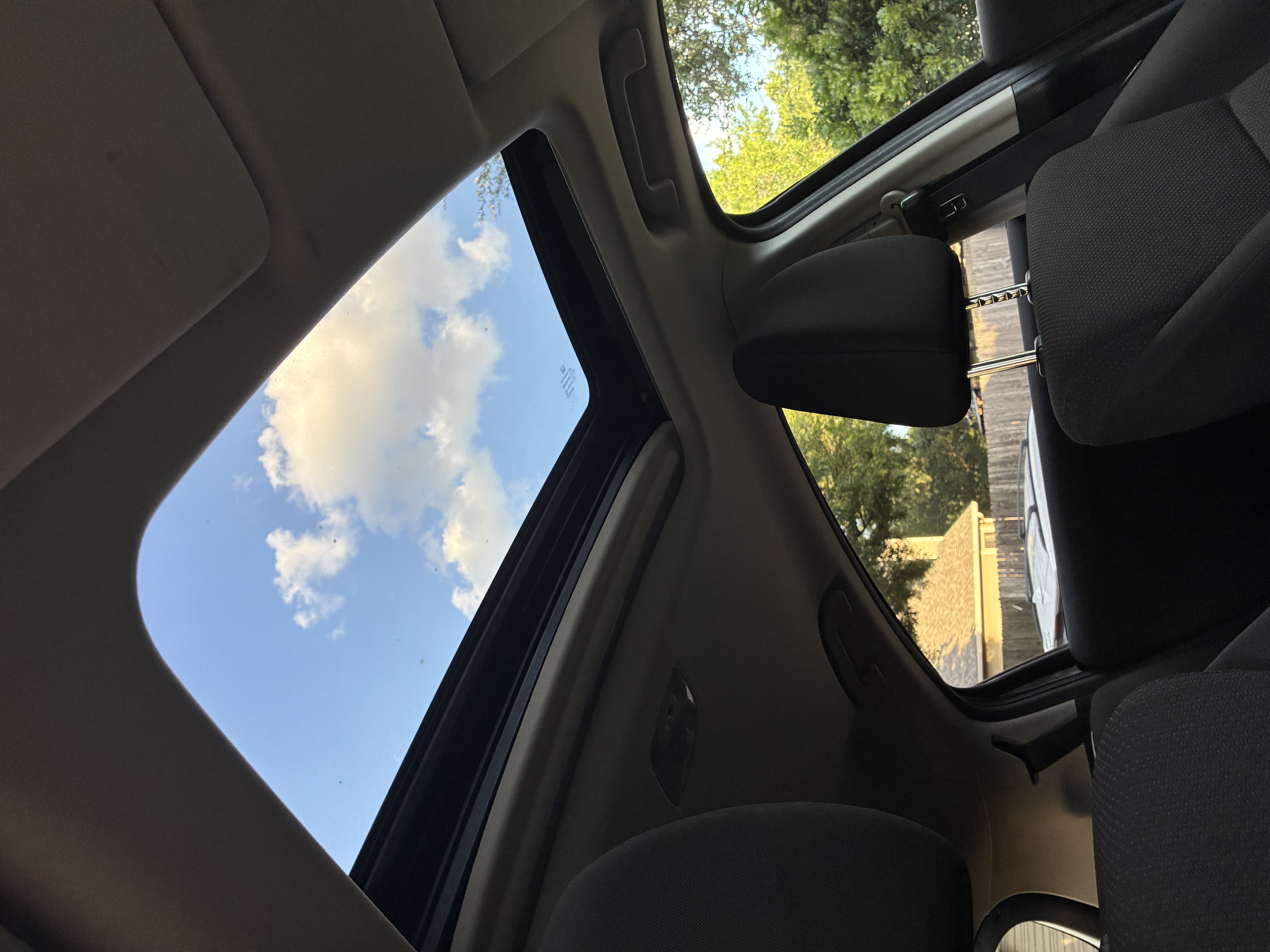 Used 2016 Honda HR-V EX image 9