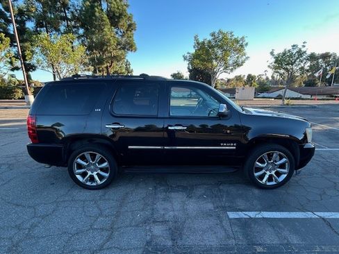 Used 2010 Chevrolet Tahoe LTZ image 1