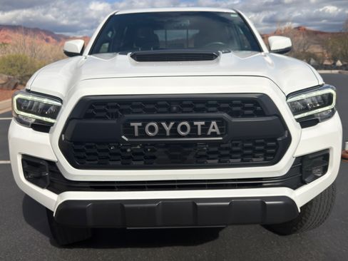 Used 2023 Toyota Tacoma TRD Pro image 31
