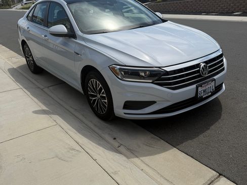 Used 2019 Volkswagen Jetta SEL FWD image 9