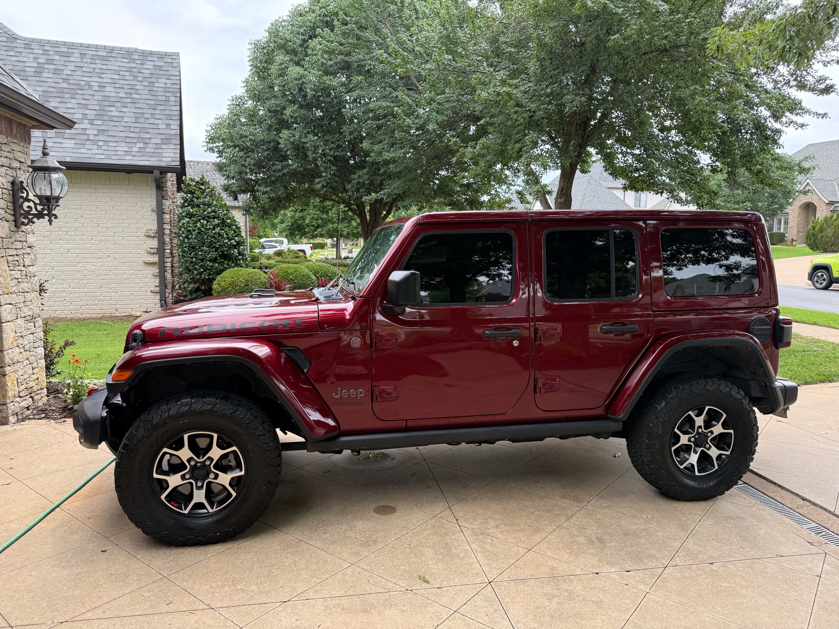 Used 2021 Jeep Wrangler Unlimited Rubicon w/ Safety Group AWD/4WD image 6