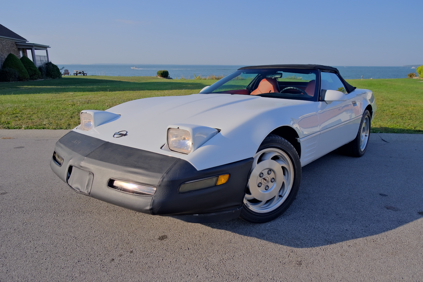Used 1994 Chevrolet Corvette Convertible RWD image 8