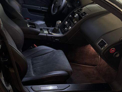 Used 2009 Aston Martin DBS Coupe image 13