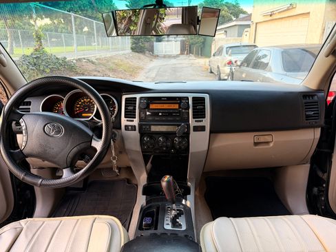 Used 2006 Toyota 4Runner Limited RWD image 17