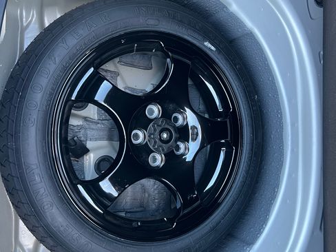 Used 2020 Lexus ES 300h w/ Accessory Package 2 image 26