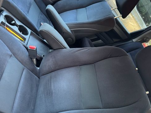 Used 2010 Honda CR-V EX image 7