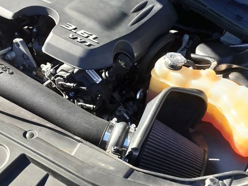 Used 2021 Chrysler 300 S image 18