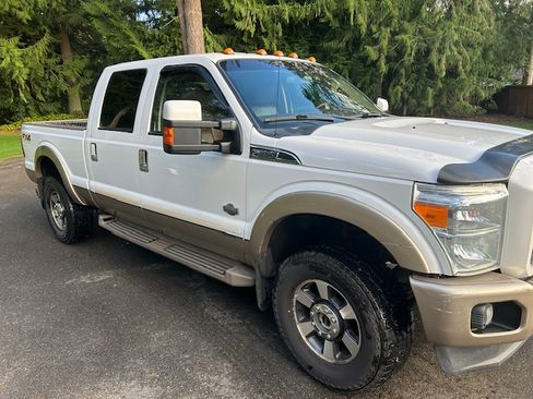 Used 2014 Ford F350 King Ranch w/ King Ranch Package image 10