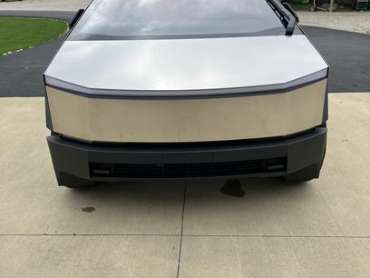 Used 2024 Tesla Cybertruck AWD Crew Cab