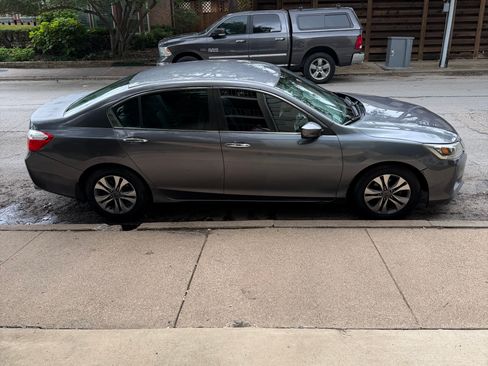 Used 2015 Honda Accord LX image 8
