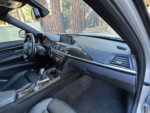 Used 2014 BMW 328d xDrive Wagon image 18