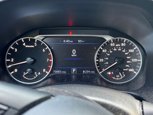 Used 2023 Nissan Altima 2.5 SV FWD image 15