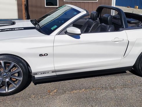 Used 2011 Ford Mustang GT Premium w/ Electronics Pkg image 16