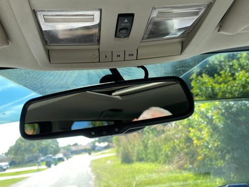 Used 2008 Jeep Grand Cherokee Limited w/ Trailer Tow Group IV image 10