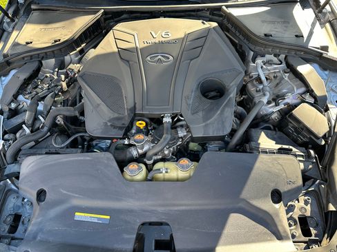 Used 2020 INFINITI Q50 Luxe w/ Essential Package (3.0T Luxe) image 16